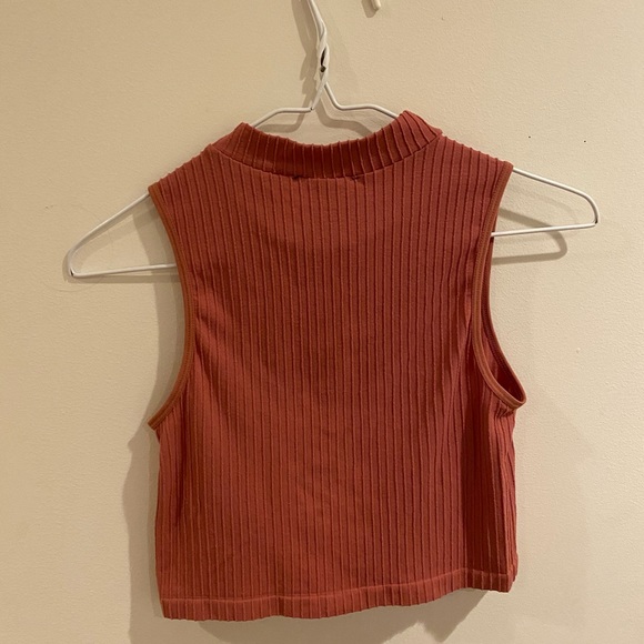 Cropped mock neck - Picture 5 of 5